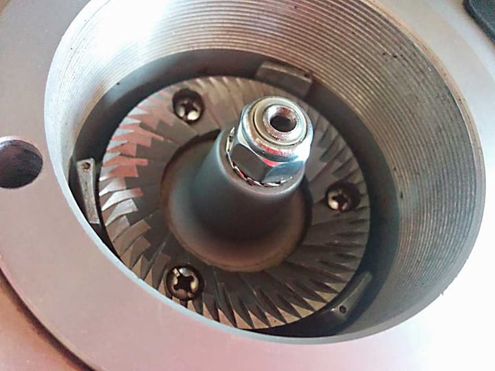 How to clean a doserless Macap M4 grinder